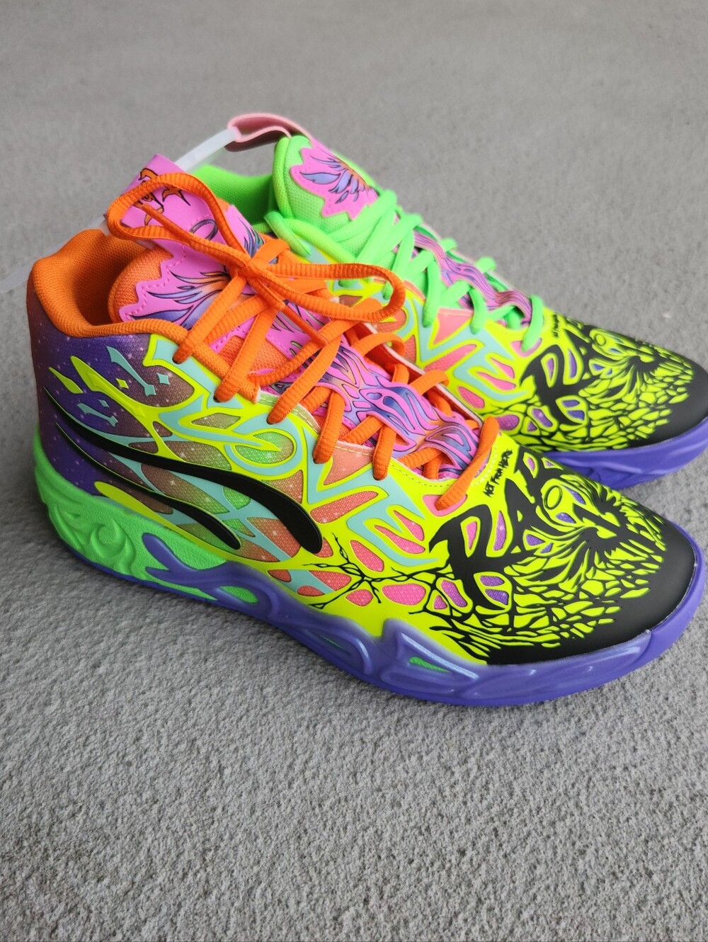 Puma MB.04 Lamelo Ball Be You Basketball Shoes Men’s Size 9 US 311309-01